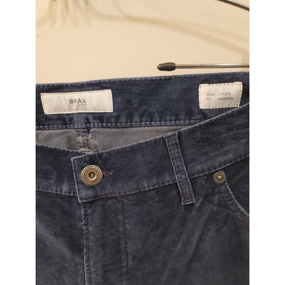 Men's Brax Chuck Modern Fit Blue Corduroy Pants - Picture 5 of 10